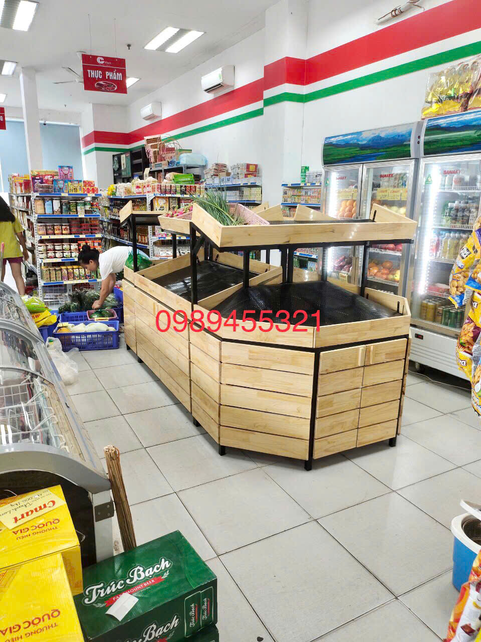 KỆ HOA QUẢ LOẠI TO GIỮA NHÀ